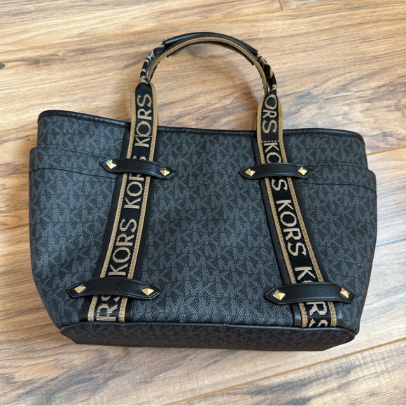 Michael Kors Maeve Small Black Monogram Tote Bag - Picture 9 of 15